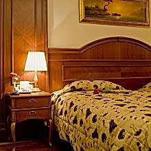 REGENCY SUITES SPA 58.jpg