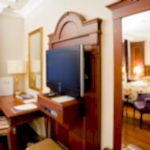 REGENCY SUITES SPA 83.jpg