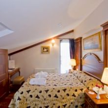 REGENCY SUITES SPA 68.jpg